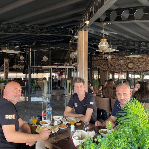 e7c29e62-2423-46a8-9343-7cdeafec6597